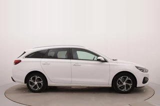 Hyundai I30 Wagon 1.0 T-GDi MHEV Comfort Smart | Cruise control | Stoelverwarming | Camera | CarPlay / 9