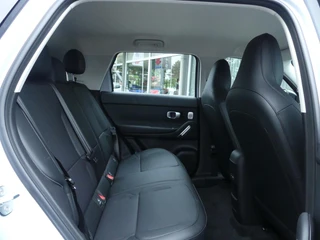 Leapmotor B03X ProMax Design 53 kWh 197PK, Apple Carplay/Android Auto 360 graden camera, Stoel & Stuurverwarming, Navigatie / 29