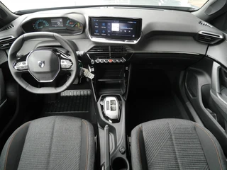 Peugeot 2008 1.2 Hybrid 145 Business Automaat | | CarPlay | Navigatie | Camera | Cruise Control | LED verlichting / 14
