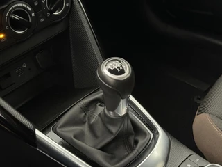 Mazda 2 1.5 Skyactiv-G Comfort | Cruise Control | Stoelverwarming | CarPlay | / 12