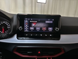 Seat Ibiza 1.0 EcoTSI FR LED App-Connect Climate Control Parkeersensoren / 24