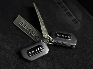 Jeep Wrangler Unlimited 4xe 380 Sahara | BRUTE | Lamborghini Verde Gea | BRASS | / 43