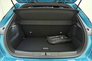 Opel Mokka 1.2 Turbo GS | € 5.600 Registratie VOORDEEL | Nieuwe auto | 18 inch lichtmetalen velgen | Stoel en stuurverwarming | Keyless entry en start | Achteruitrijcamera | Adaptive cruise control | Matrix led verlichting / 26