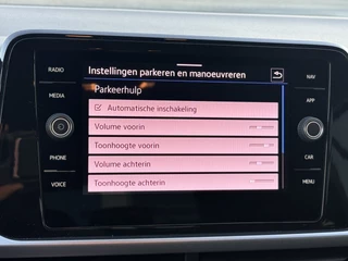 Volkswagen T-Roc 1.0 TSI Life  | LED | Apple Carplay | Adapt. Cruise | DAB+ | PDC v+a incl. Camera / 48