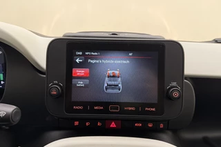 Fiat Panda 1.0 Hybrid Pandina Cross | Airco | Apple Carplay/Android Auto | Bluetooth | Cruise control | DAB+ | Lichtmetalen velgen | Parkeersensoren | Hoge zit / 25