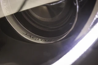 Jaguar F-TYPE 3.0 V6 Coupé | PANORAMADAK | CLIMA | STUURVERWARMING | CAMERA | 19" / 19