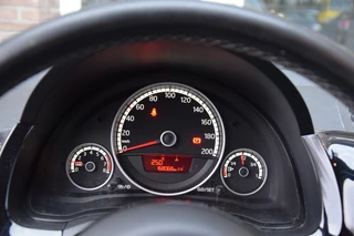 Volkswagen up! Up 1.0 CROSS BLUEM. HIGH UP! / 10