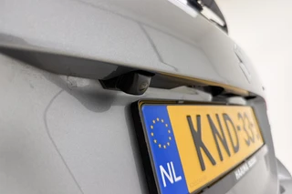 Suzuki S-Cross 1.4 Boosterjet Stijl 140pk | Panoramadak | Navigatie | Camera | Lederen Bekleding | Climate Control | Stoelverwarming | Cruise Control Adaptief / 11