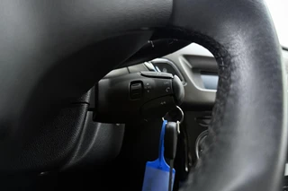 Citroen C3 1.2 PureTech Feel Edition Afkomstig van 1e eigenaar! l Climate Control l Cruise Control l Trekhaak l Elektrische ramen voor + spiegels l LED dagrij verlichting l ESP l ABS / 24
