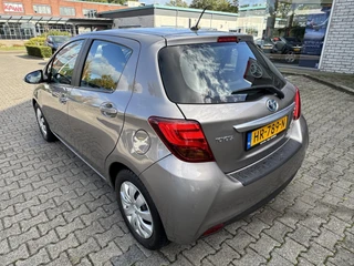Toyota Yaris 1.5 Hybrid ASPIRATION 4S-BANDEN NAVI CRUISE CLIMA CAMERA BLUETOOTH NL-AUTO DEALER ONDERHOUDEN! / 4