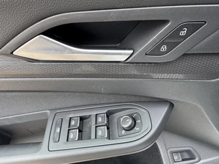 Volkswagen Golf 1.4 eHybrid GTE I INCL. € 850,00 AFL.KOSTEN + BOVAG GARANTIE / 15