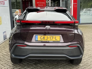 Toyota C-HR 1.8 HYBRID 140 DYNAMIC NL-AUTO NAVI APPLE/ANDROID AD-CRUISE 18"LM 4S BANDEN / 4