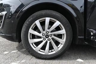 Ford Kuga 2.5 PHEV Vignale / 23