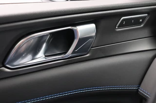 Lynk & Co 01 1.5 261PK Plug-in Hybrid *Zwarte Hemel* 360 Camera Pano/dak Apple/Carplay Adaptive/Cruise / 30