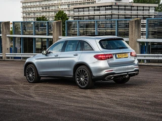 Mercedes-Benz GLC-klasse 250 4MATIC Premium Plus AMG | Panoramadak | Trekhaak | Memory | Camera | Distronic Pro | 20" | Dealeronderhouden / 10