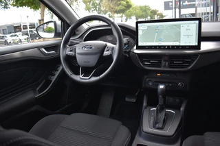 Ford Focus Wagon 1.0 EcoBoost Hybrid Titanium / 26