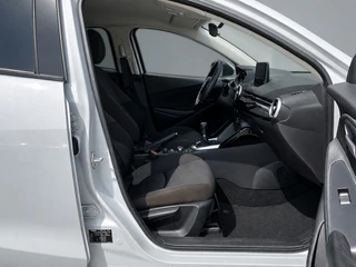 Mazda 2 1.5 Skyactiv-G Comfort  | 1e eigenaar | dealer onderh. | navigatie | stoelverw. | cruise control | apple carplay / 17