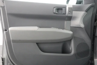 Kia EV3 Plus 81.4 kWh  - SOH 98,8% - Stoel/stuurwiel verwarming - Adaptieve Cruisecontrole - LED lampen - V2L - Fabrieksgarantie tot en met 03-2032 / 21