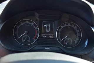 Škoda Octavia Combi 1.0 TSI Greentech Ambition Business / 8