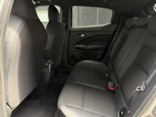 Nissan Juke 1.6 Hybrid N-Connecta / 32