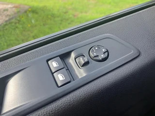 Toyota PROACE Electric Shuttle LONG EXTRA RANGE DYNAMIC 75KWH 8-PERSOONS ROLSTOELAUTO VERLAAGD-INBOUW-OPRIJPLAAT 2x SCHUIFDEUR / 13