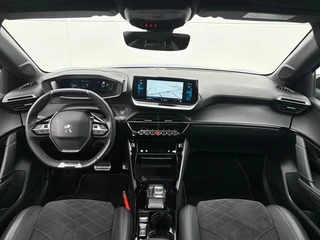 Peugeot e-208 EV GT Pack 50 kWh 3-Fase | SOH 91% | 3D Cockpit | Navigatie | Panoramadak | Camera / 17