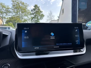 Peugeot 2008 1.2 Turbo 130 PK Allure Pack | Trekhaak 1200 KG | Navigatie | 3D Virtual Cockpit | Stoelverwarming | LED Verlichting | Half Lederen Bekleding | Keyless Start | Climate Control | Cruise Control | 17 Inch Lichtmetalen Velgen | / 22