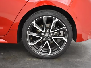Toyota Corolla 2.0 Hybrid Executive | JBL-audio | Trekhaak | Head-up | PDC / 37