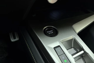 Peugeot e-308 SW GT 54 kWh / 36