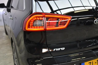KIA Niro 1.6 GDi Hybrid ExecutiveLine |Schuifdak / 30