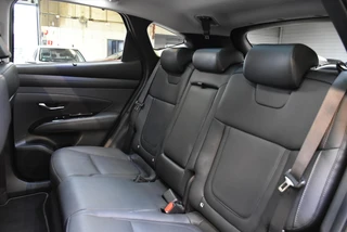 HYUNDAI Tucson 1.6 T-GDi Plug In Hybride Premium Sky I Schuifdak | Navi | 360 Camera | Electr stoelverst. | PDC . / 18