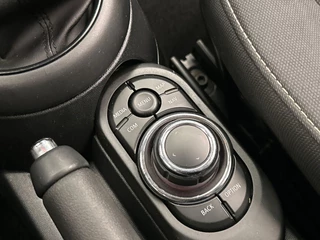 Mini 3-Deurs 1.5 Cooper | Origineel NL | Navigatie | Cruise/Control | Carplay | Airco | / 32