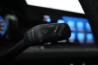 Volkswagen Golf 1.4 eHybrid GTE  Panorama, Apple carplay, Navigatie / 28