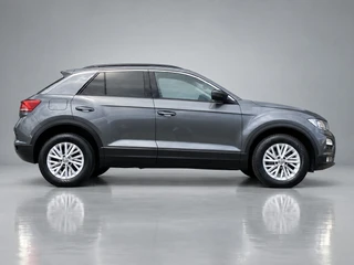 Volkswagen T-Roc 1.0 TSI Style 116 pk  | adaptieve cruise control | navigatie | parkeersensoren | all season banden | climate control / 5