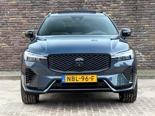 Volvo XC60 2.0 T6 AWD Ultra Black Edition Panodak H&K 360 Camera / 8