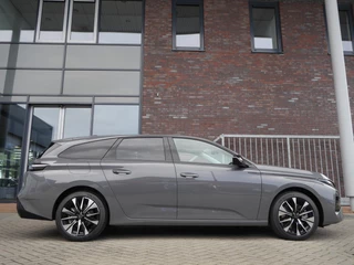 Peugeot 308 SW 1.6 Plug-in Hybrid 195 Allure | Nieuwe auto | Camera voor en achter | Trekhaak | Adaptive cruise control | Full led | 7,4kw onboard charger | Stoel en stuurverwarming / 2