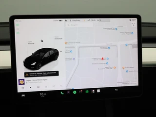 Tesla Model 3 Standard RWD Plus 60 kWh 238 Pk | Stoelverwarming | Panoramadak | Camera | Adaptive Cruise | 18 Inch | 41.788 Km !! / 26