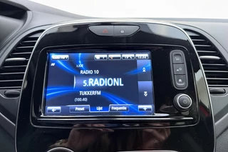 Renault Captur 0.9 TCe Intens | Achteruitrijcamera | Cruise control | Airco | Navigatie | Parkeersensoren | Spraakherkening | Digitale cockpit | / 29