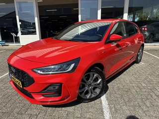 Ford Focus 1.0 EcoBoost Hybrid ST Line X | Adapt. Cruise | Apple/Android | Stuur- en stoelverwarming | Keyless | PDC v+a incl. camera