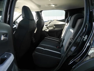 Opel Frontera 1.2 Turbo Hybrid GS 7p. | Van €36700,- voor €29950,- | Nieuwe auto | Automaat | Stoel & Stuurverwarming | Draadloze telefoonlader | Climate control | Cruise control | Led verlichting | 17 inch lichtmetalen velgen / 14