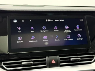 Kia e-Niro DynamicPlusLine 64 kWh SOH 95,4% | Trekhaak |Schuif/Kanteldak | Camera | Stoel/Stuurverwarming | Carplay&Android / 27