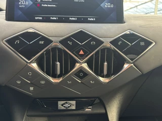 DS DS 3 Crossback PureTech 155 EAT8 Automaat Rivoli  | Carplay | Leder | Keyless | / 15