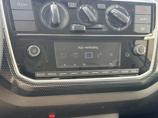 Volkswagen up! 1.0 BMT move up! | App-Connect | Airco | Bluetooth | Lichtmetalen velgen | Elektr. pakket / 36