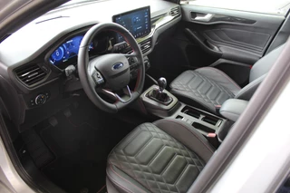 Ford Focus Wagon 1.0 EcoBoost Hybrid ST Line X  | Leder UNIEK! | Head-up | Adaptieve cruise | Trekhaak | Winterpack / 13