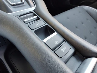 Honda ZR-V 2.0 e:HEV SPORT AUTOMAAT  Keyless | Elek. verst. stoel | Adaptive Cruise / 22