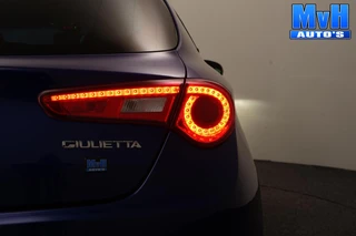 Alfa Romeo Giulietta 1.750 Turbo Veloce|LED|TREKH|KUIPSTOEL / 37