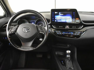 Toyota C-HR 1.8 Hybrid Dynamic BSM | Trekhaak | / 16