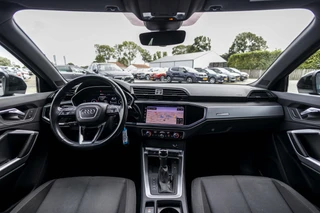 Audi Q3 35 TFSI Pro Line  | E-trekhaak | Stoelver. | LED / 30