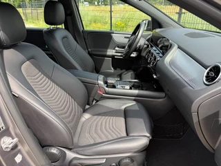 Mercedes-Benz B-klasse 180 Business Solution Plus CarPlay | Camera | groot NAVI / 13