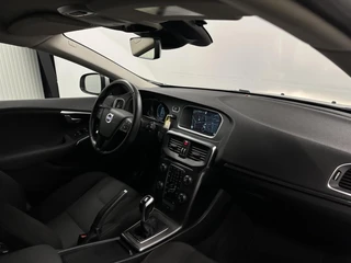Volvo V40 2.0 T2 Summum NAVI LM CRUISE STOELVERWARMING 108000 KM. / 18